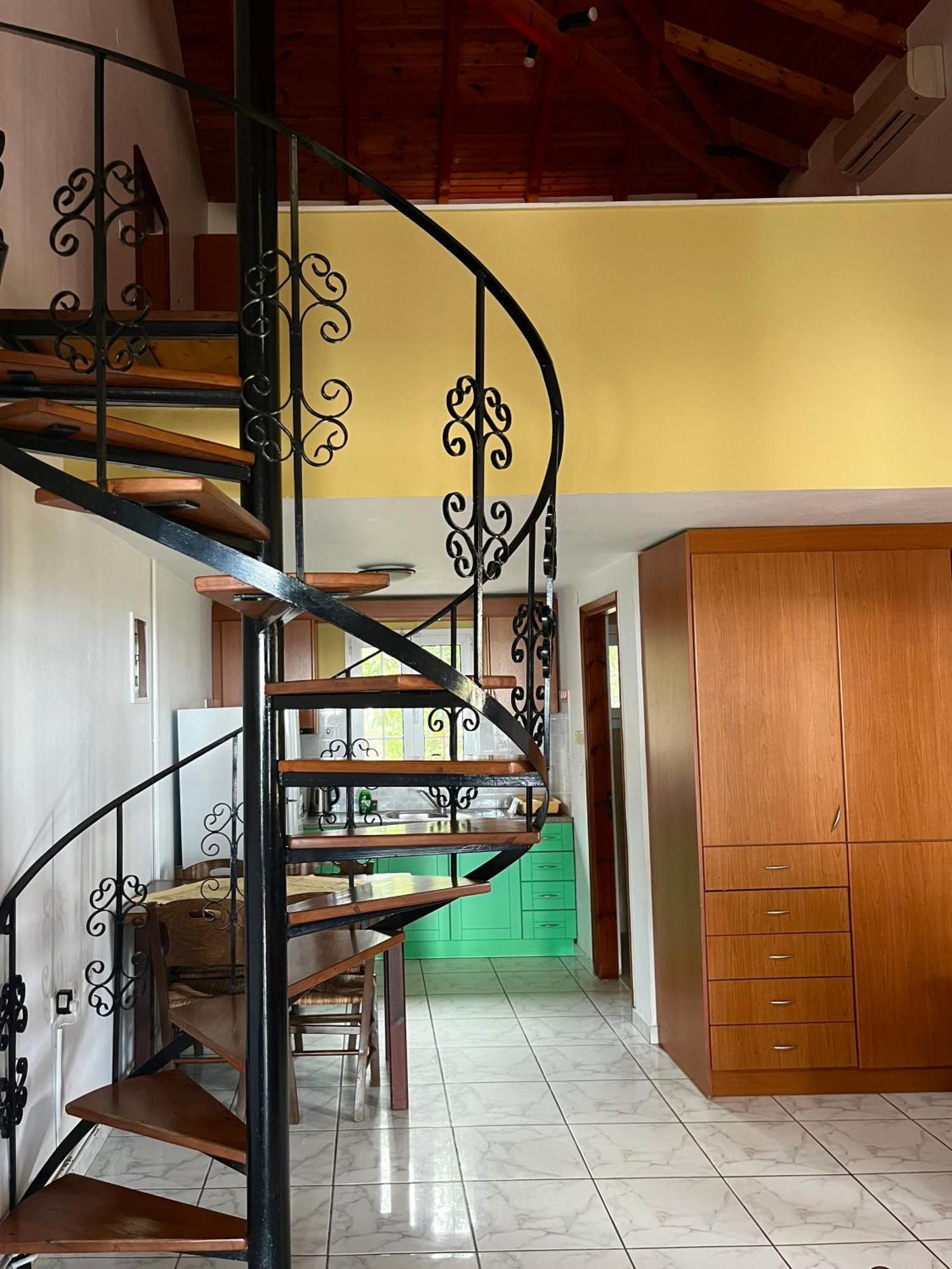 Studios Resbithas Githio Exterior foto